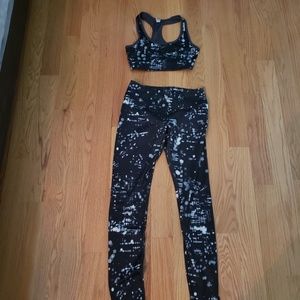 Reebok workout pants and sports bra